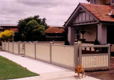 How to Build a front Fence. Picket fence, garden fence, woven wire ...