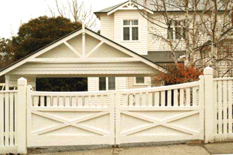 Driveway gates